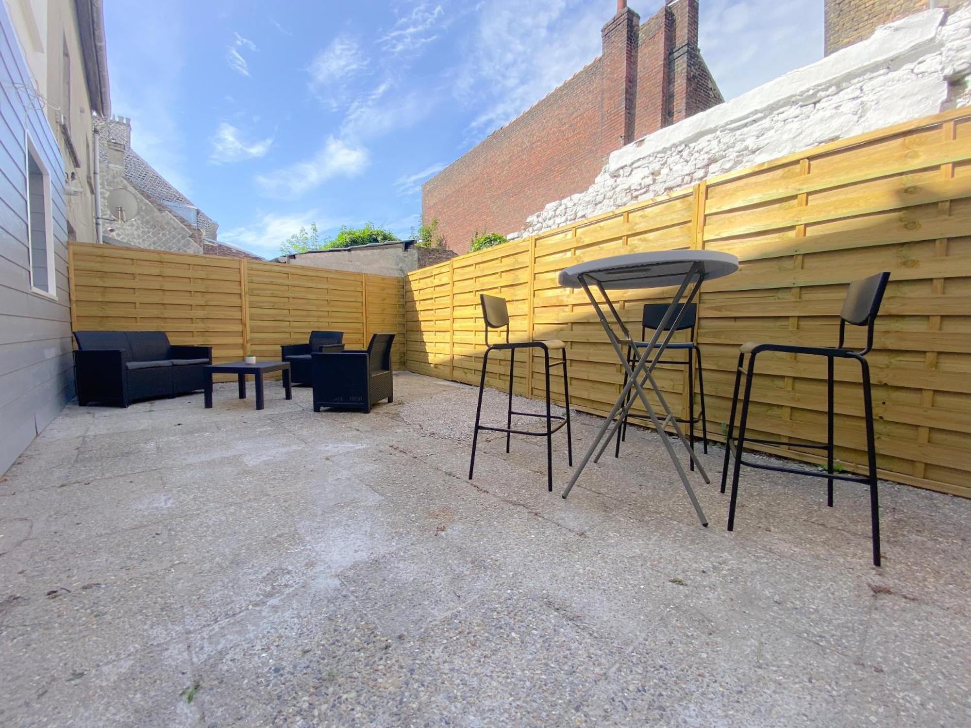 Le Vendee Apartment Calais Exterior photo